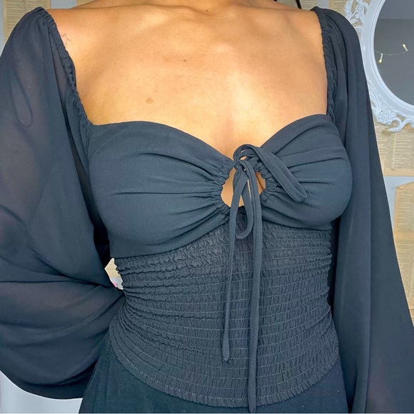 Love Tree Balloon Sleeve Mesh Black Top - Picture 1 of 4